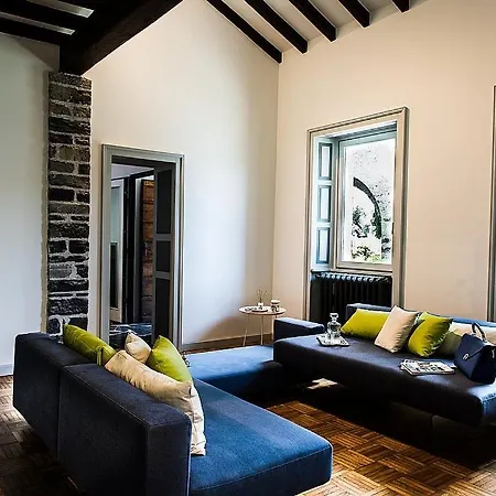 Villa Sleeps 6 Pool Air Con Wifi